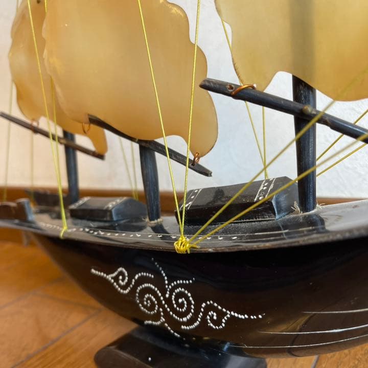 【バリ島民芸】帆船模型 インテリア 船 装飾品 ハンドメイド 牛角風の帆 大型