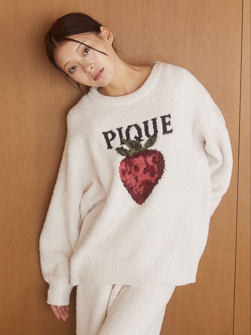メランジストロベリージャガードプルオーバー 刺繍ロングパンツセット