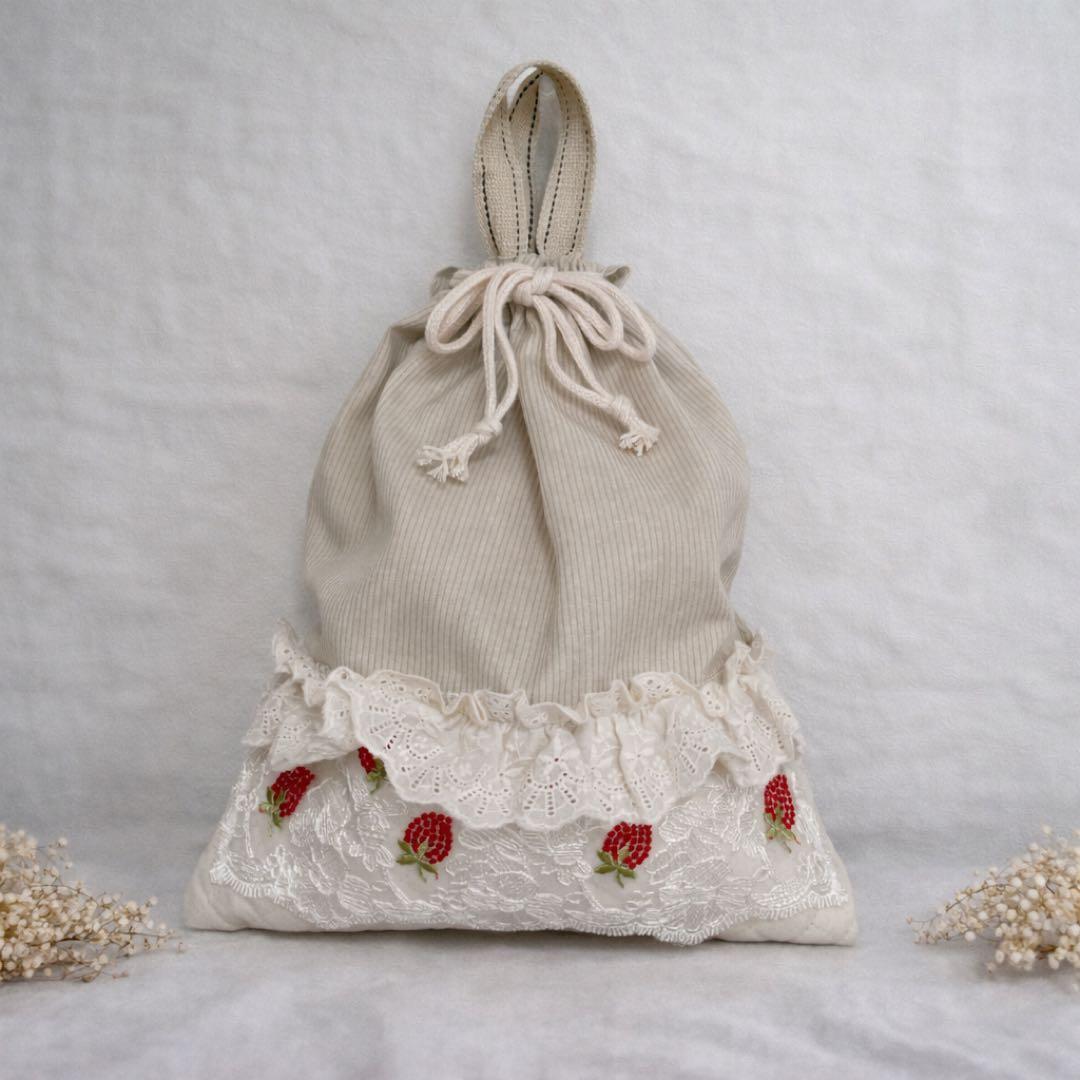 入園セット　トートバッグ　レッスンバッグ　上履き袋　体操着袋　巾着　いちご刺繍