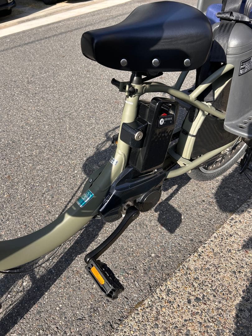ギュットクルーム　電動アシスト自転車 チャイルドシート付　BE-FRD032
