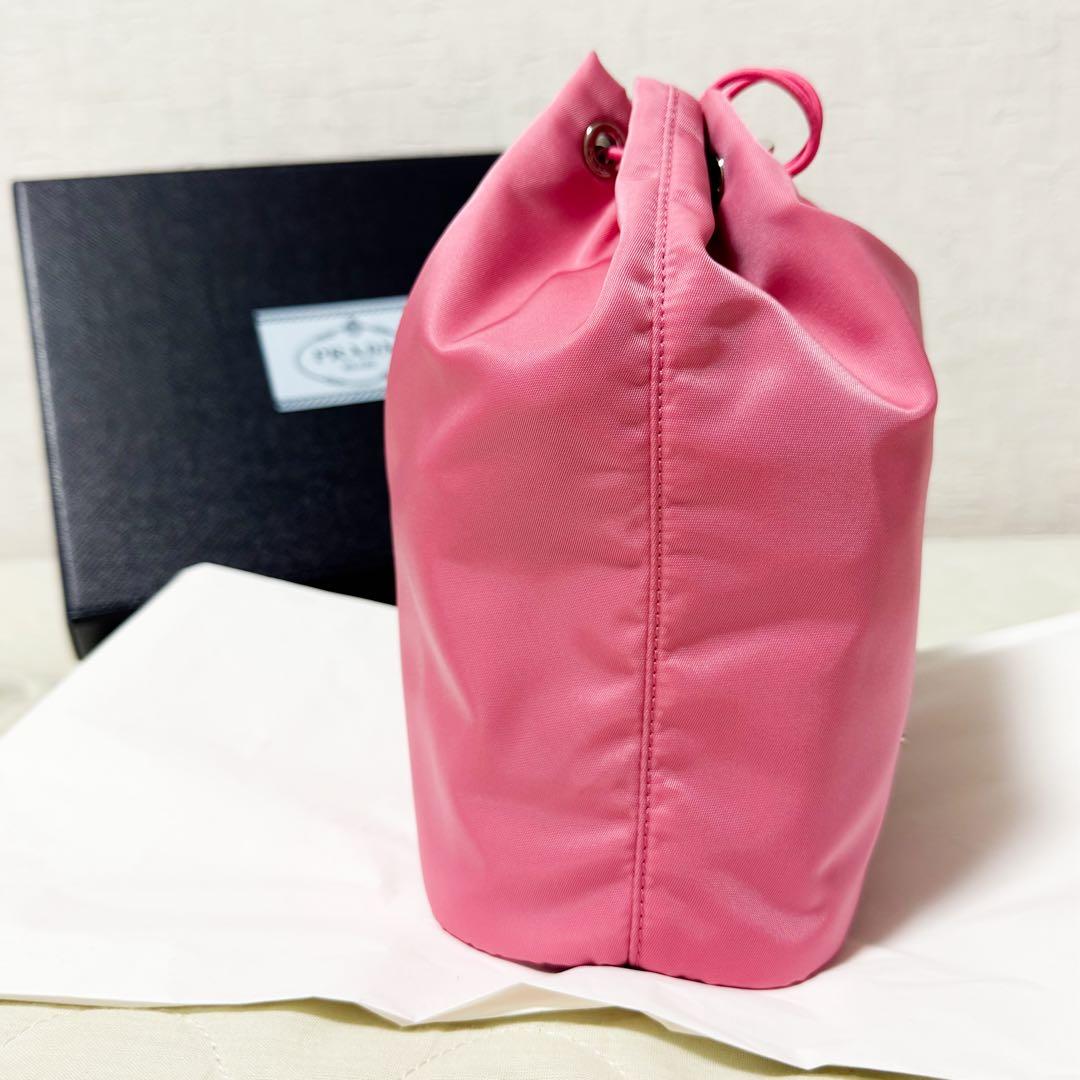 【未使用級】 PRADA プラダ Re-Nylon ポーチ リナイロン 巾着