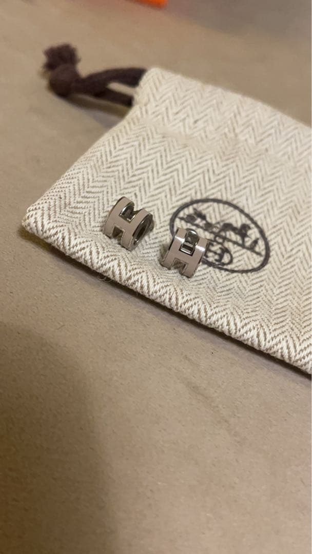 エルメス　ポップh ポップアッシュ　ピアス HERMES