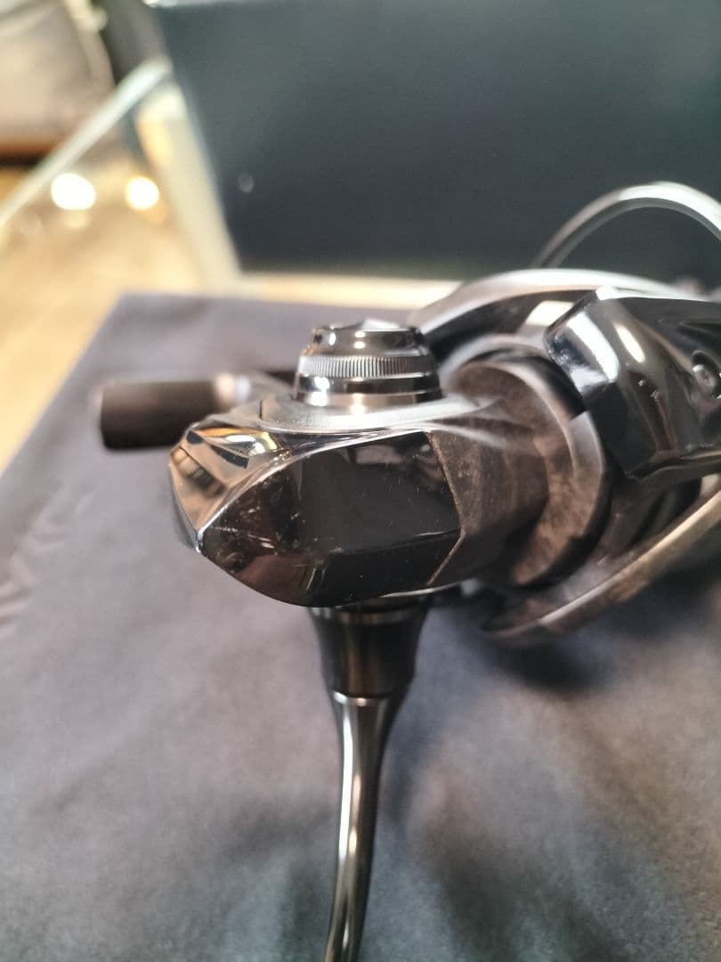 ダイワ SLPワークス ディスプラウト21 DS LT2000SS 黒い特務機2