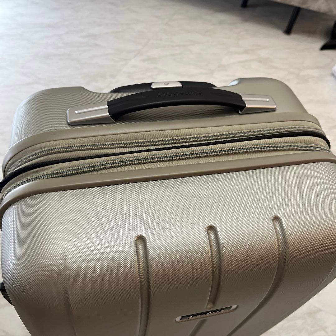 廃盤　Samsonite スーツケース サムソナイト Enormeスピナー59