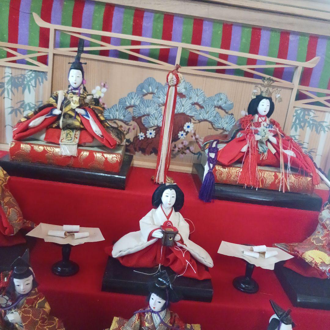 雛飾り　ケース入り