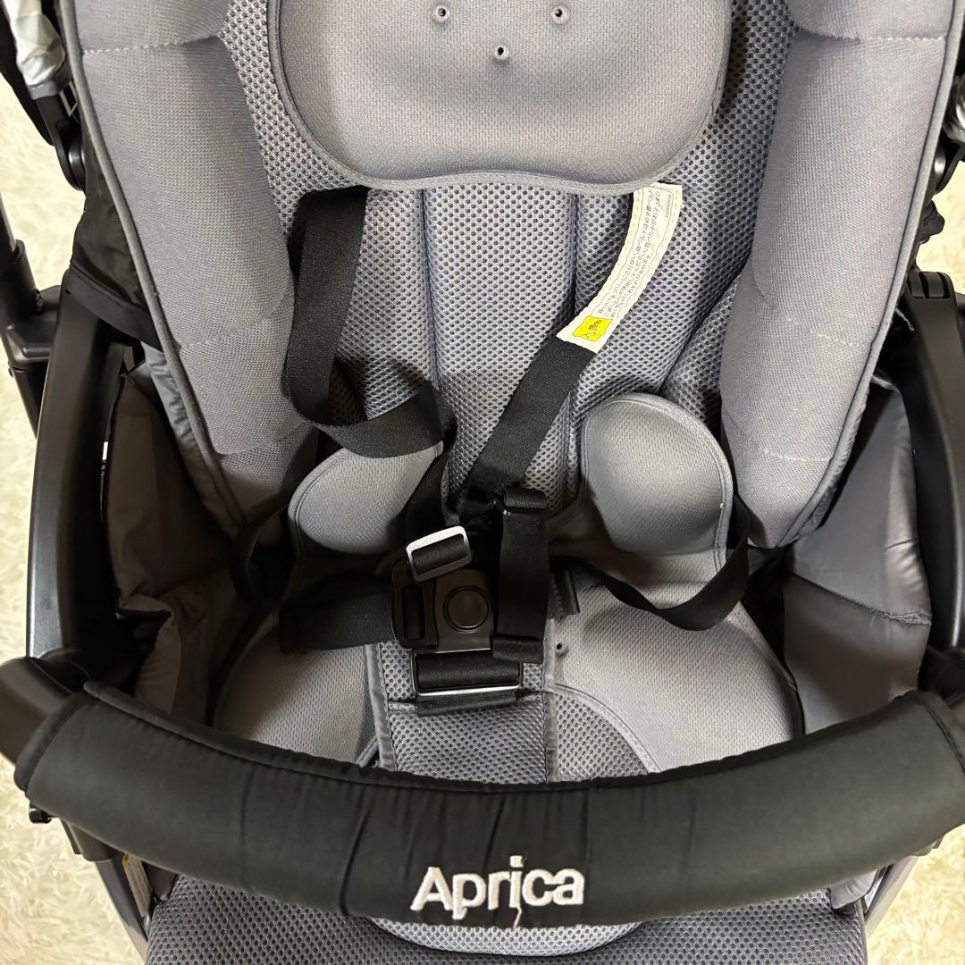 【美品】Aprica ラクーナソファークッション ベビーカー　レザーハンドル