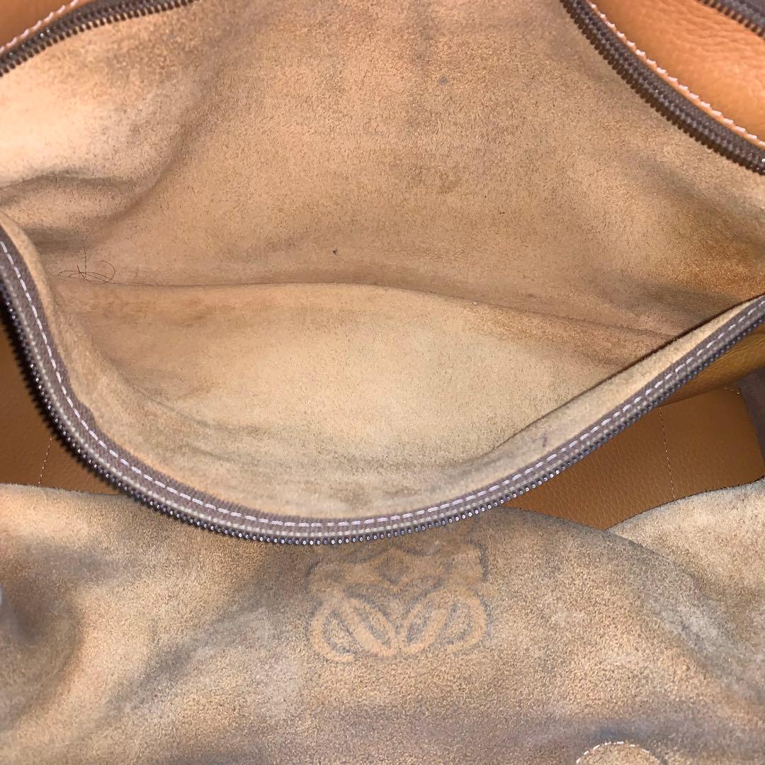 ロエベ LOEWE アマソナ 40ボストンバッグ ア ナグラム　ハンド　レザー