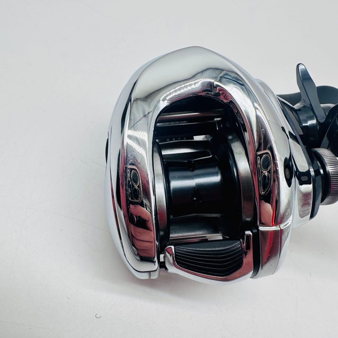 美品　SHIMANO　シマノ　19　アンタレス　HG　ベイトリール　淡水専用