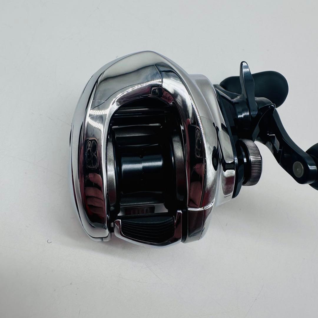 美品　SHIMANO　シマノ　19　アンタレス　HG　ベイトリール　淡水専用