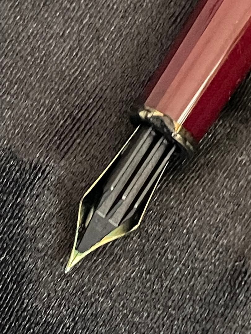 ◾️ボルドー美品◾️モンブラン144 万年筆◾️マイスターシュテュック クラシック◾️