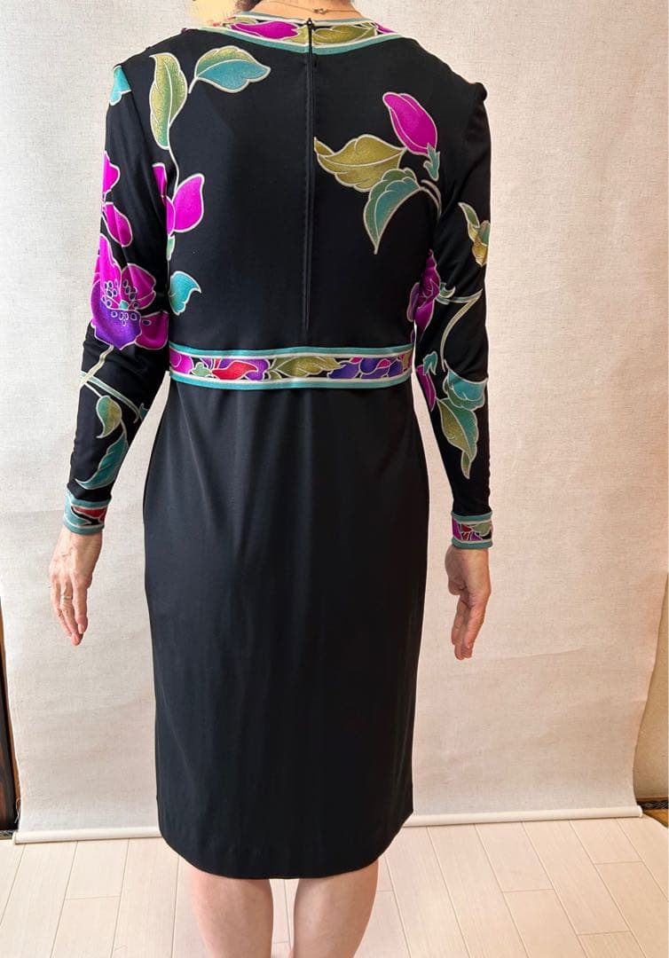 LEONARD 花柄プリント ワンピース