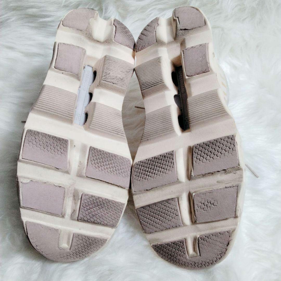 On オン クラウドモンスター スニーカー メッシュ 厚底 ピンクベージュ