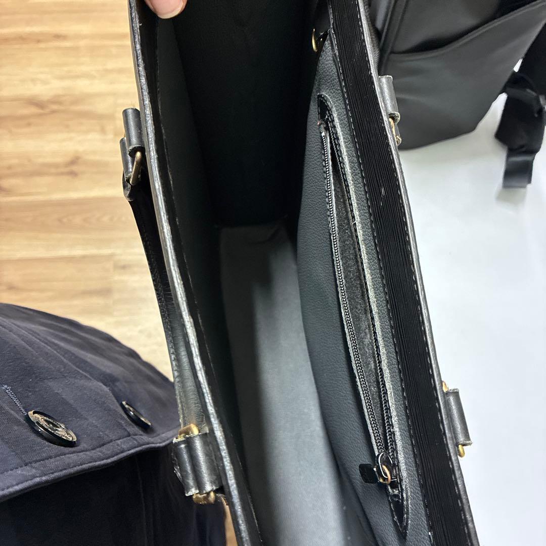 ルイヴィトン LOUIS VUITTON エピ サックプラ