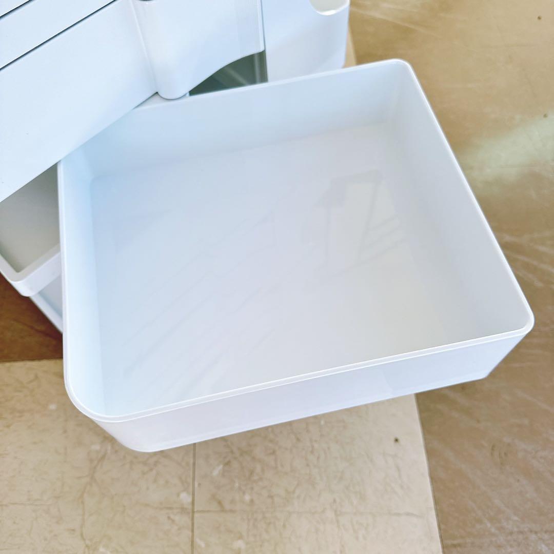 【美品】ボビーワゴン B-LINE 4段8トレー