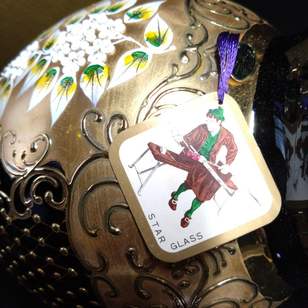 【ヴェネツィアグラス】フラワーベース　グリーンガラスにゴールド　白い花の盛り絵付