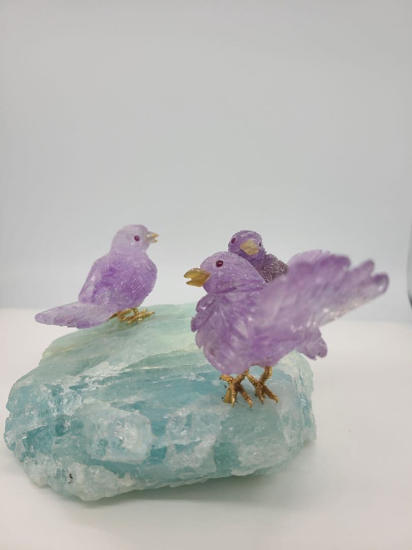 天然石鳥彫刻 ことりのつどい