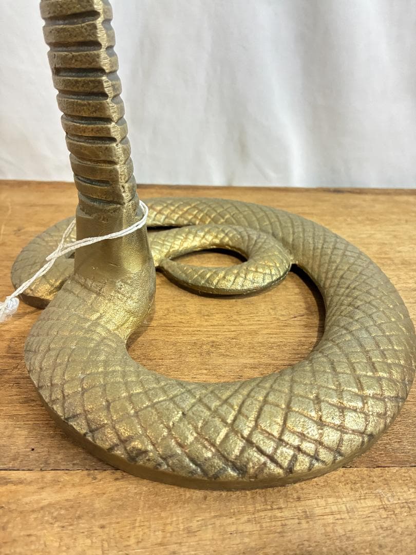 ▪️コブラ　オブジェ▪️ ゴールド　置物　約60cm 　アジアン雑貨　金運UP