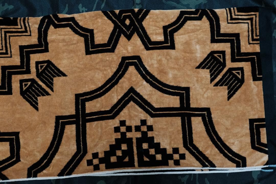 オールドマウンテン　OLD MOUNTAIN　kakemono 夏 キャメル
