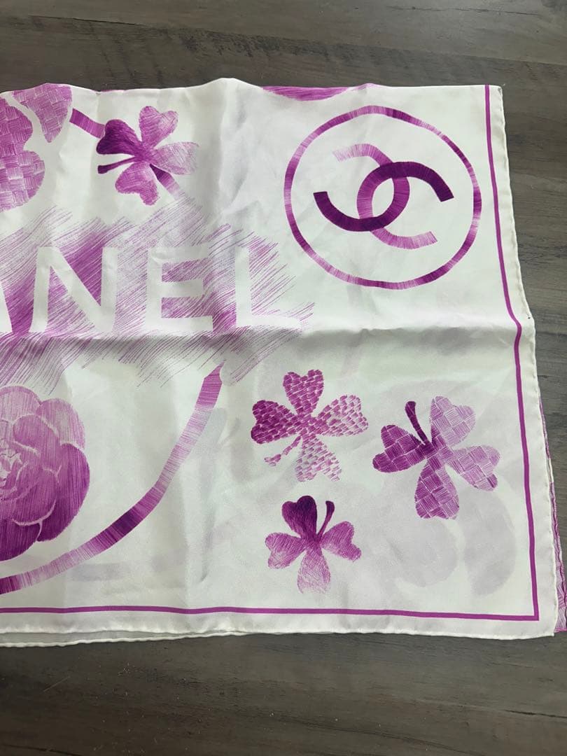 T*P様 美品！CHANEL 花柄スカーフ 紫 約86cm x 86cm