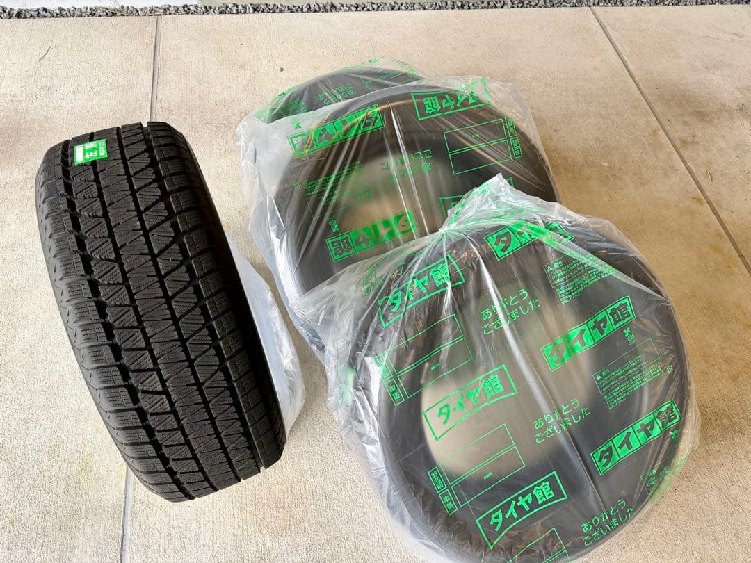 ブリザック dm-v3 265/55 R20 スタッドレスタイヤ 20インチ