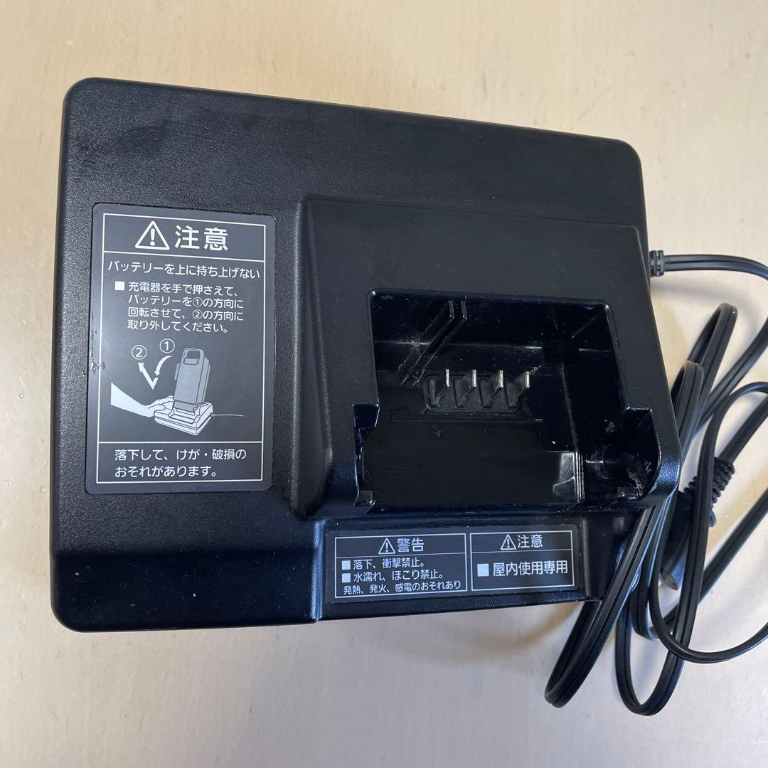 Panasonic NKJ069Z 充電器