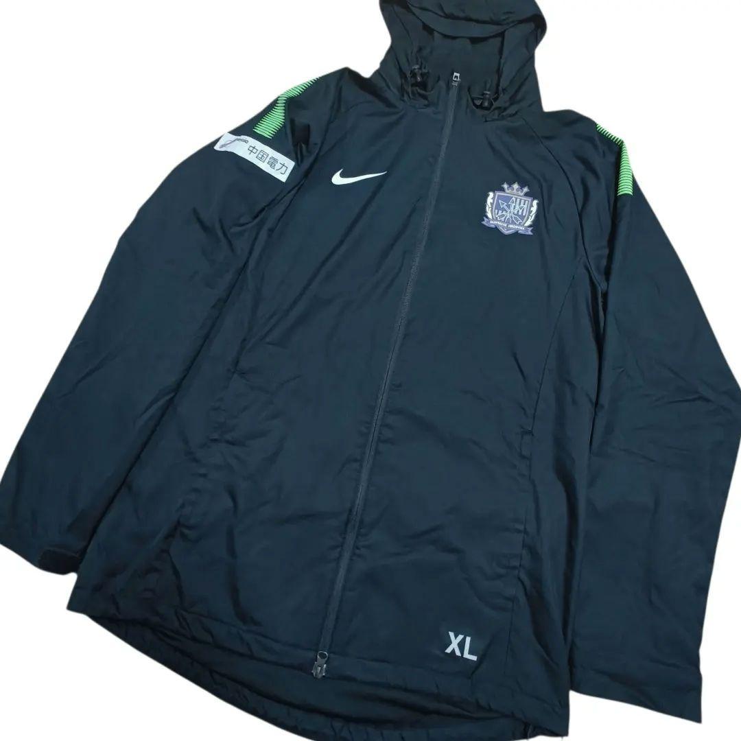 サンフレッチェ広島　スタッフ支給品　XL　NIKE　ウィンドブレーカー　ブラック