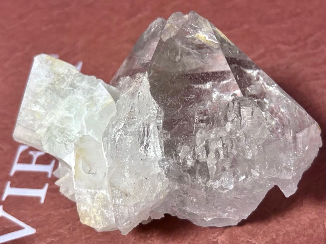 【超希少】天然ヒマラヤ水晶 (K2の麓スカルドゥ産)パキスタン産 ビソライト