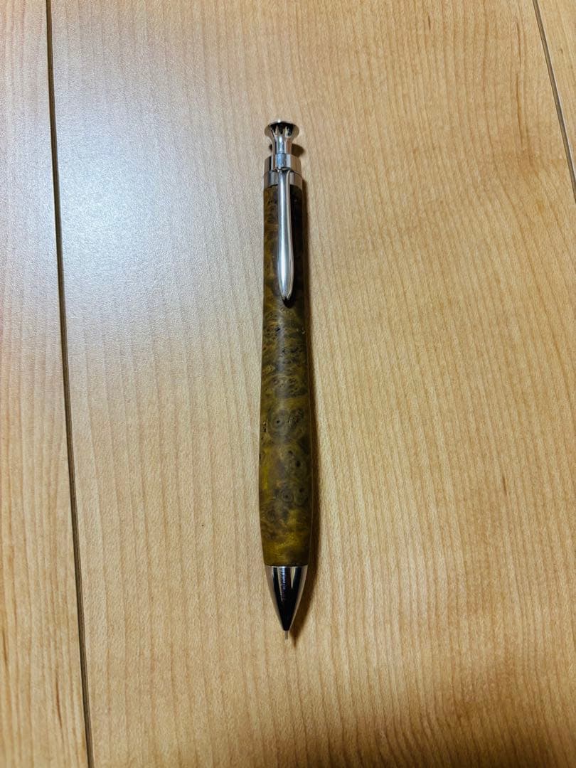 こぶた工房　シャーペン　樹種不明