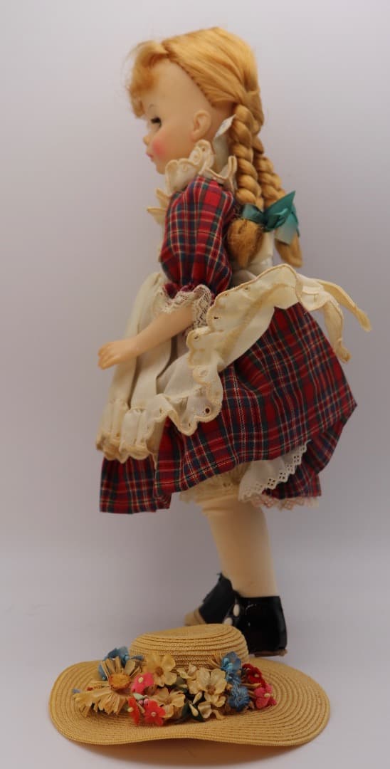 Mc GUFFY ANA マダムアレキサンダードール 金髪 麦わら帽子32cm