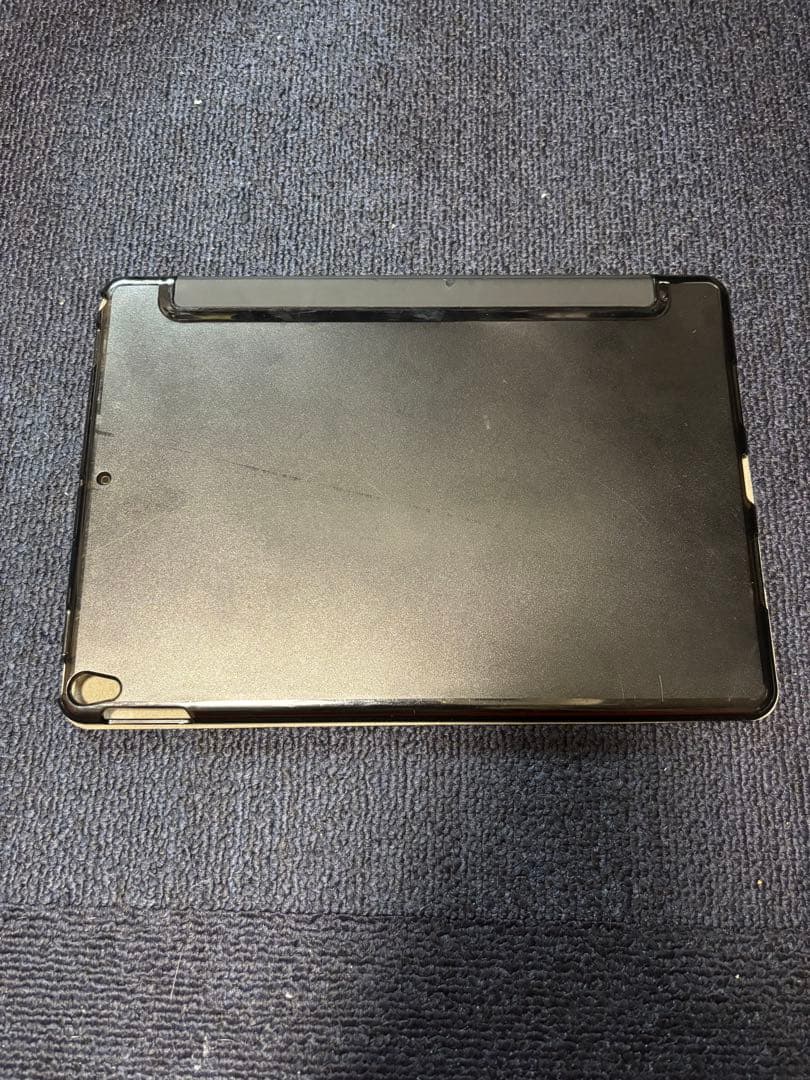 iPad Pro (10.5 インチ) Wi-Fi 256GB MPF02J/A