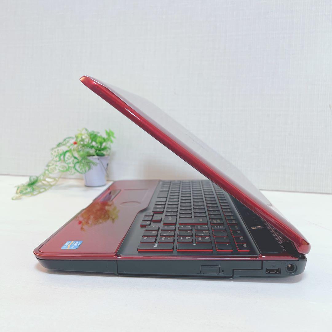 超美品、コアi7、高速SSD、オフィス2021、イラレが使える、wi-fi対応