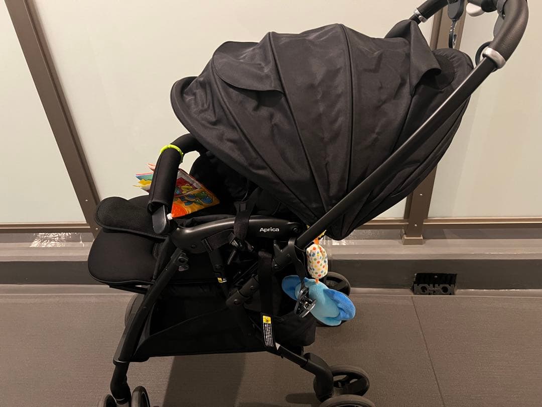 ☆aprica最新モデル☆ラクーナクッションAH