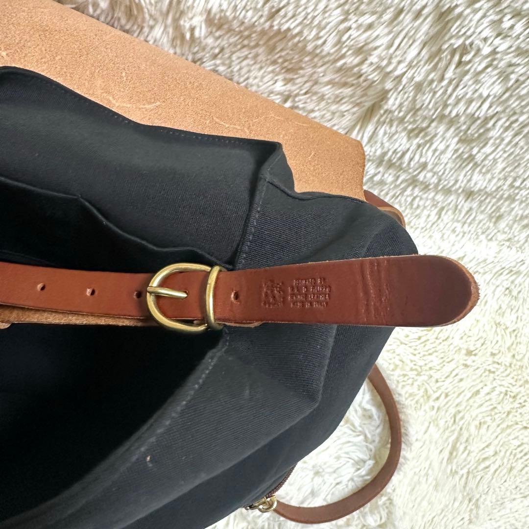 美品　定価91,300イルビゾンテバックパック ブラック×あか茶　キャンバス&革