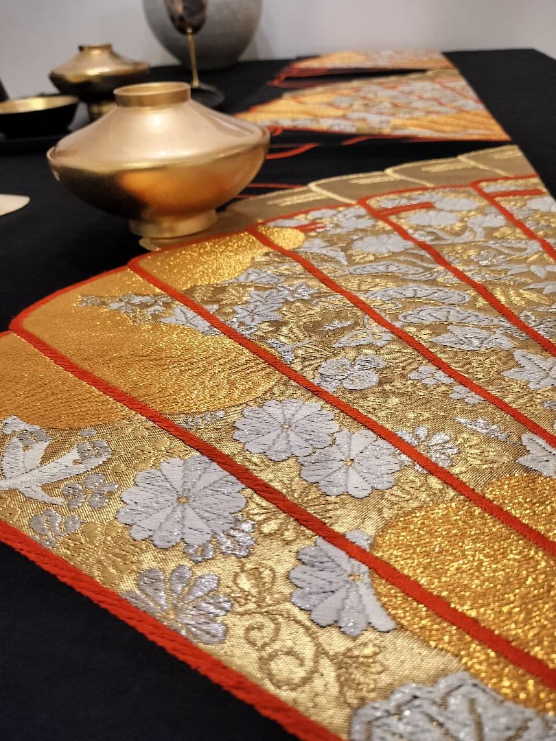 A669★逸品‼️豪華刺繍‼️ひな祭り‼️袋帯正絹テーブルランナー2m4cm