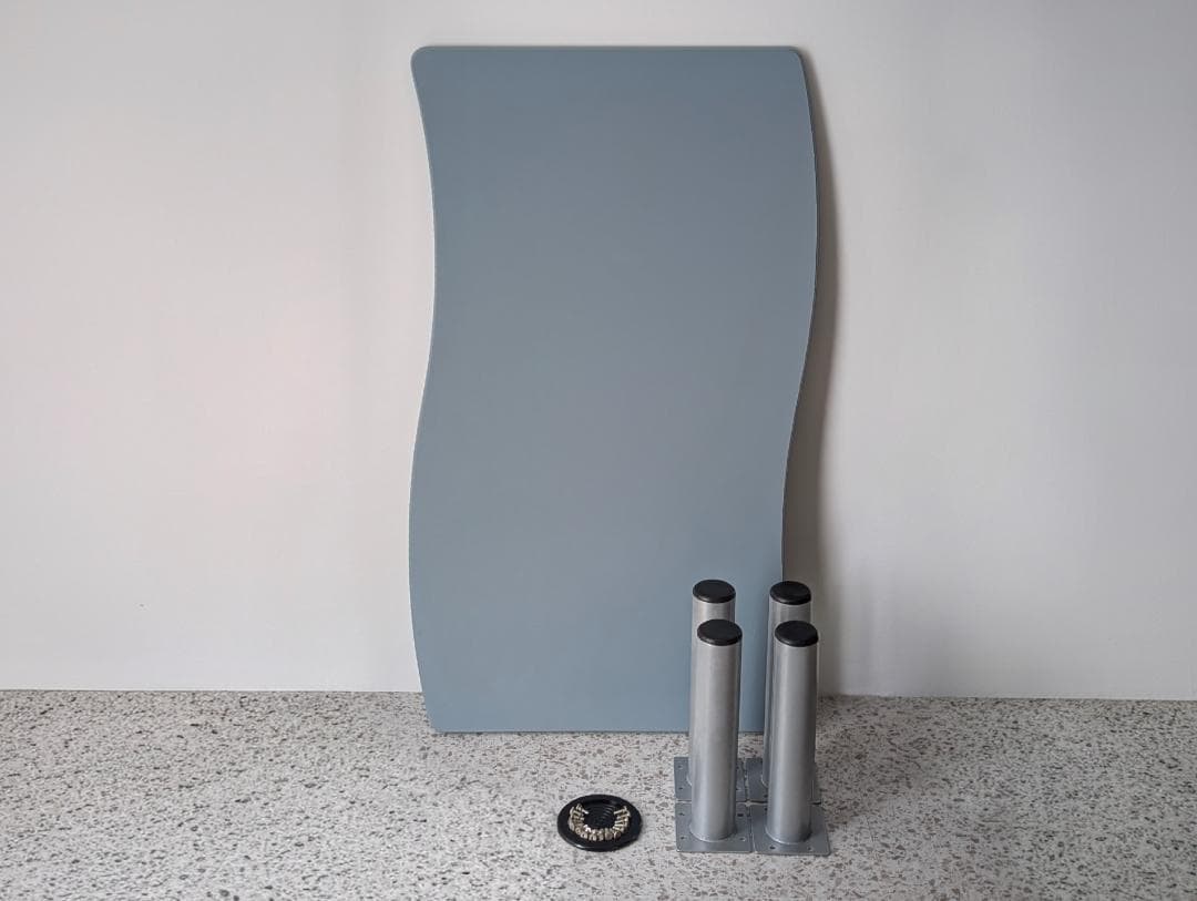 90s ビンテージ フラッグ型 ローテーブル 大きめ展示台 ポストモダン ポップ