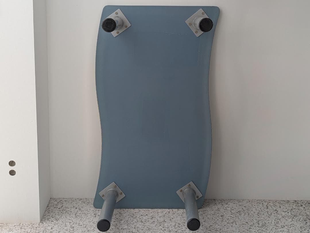 90s ビンテージ フラッグ型 ローテーブル 大きめ展示台 ポストモダン ポップ