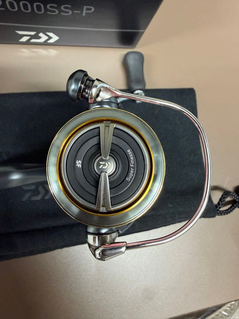Daiwa AIRITY SF2000SS-P スピニングリール
