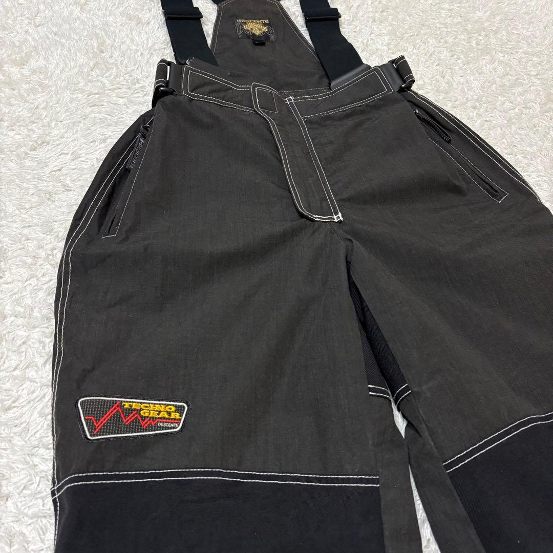 新品　Burton バートン　スノボージャケット　上下　フード　ブラック　L/M
