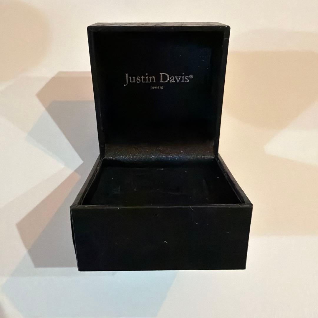 Justin Davis RITCHIE with LOCK ピアス