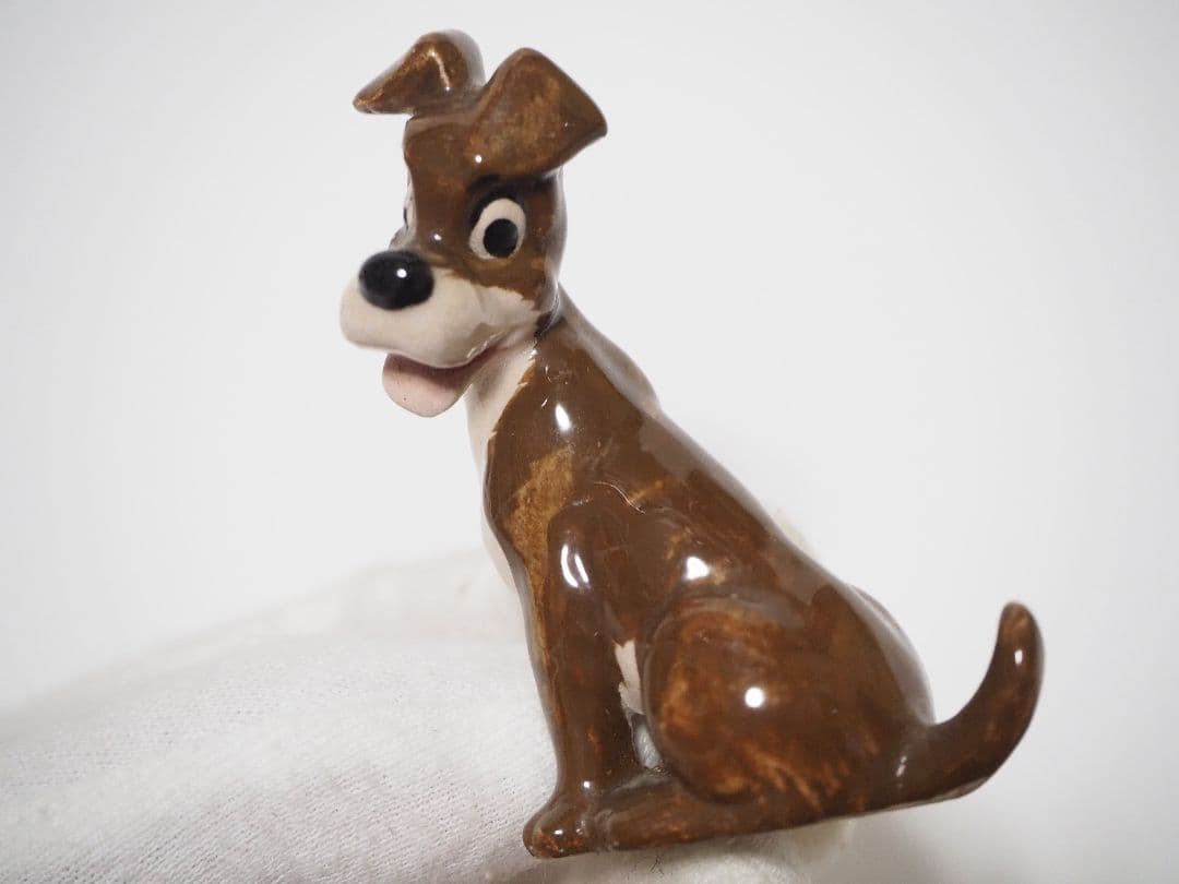 ディズニー　ビンテージ　犬　陶器　置物　インテリア　わんわん物語