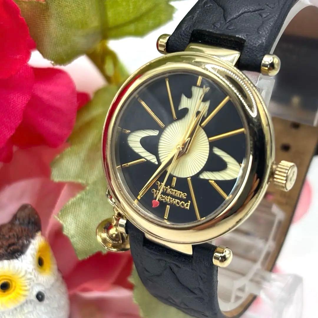 稼働品☆　ヴィヴィアンウエストウッド　オーブ　レディース腕時計