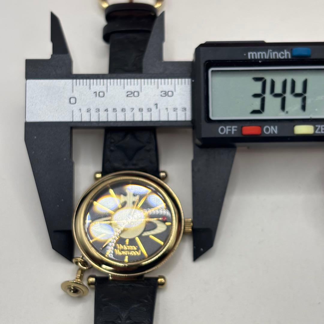 稼働品☆　ヴィヴィアンウエストウッド　オーブ　レディース腕時計