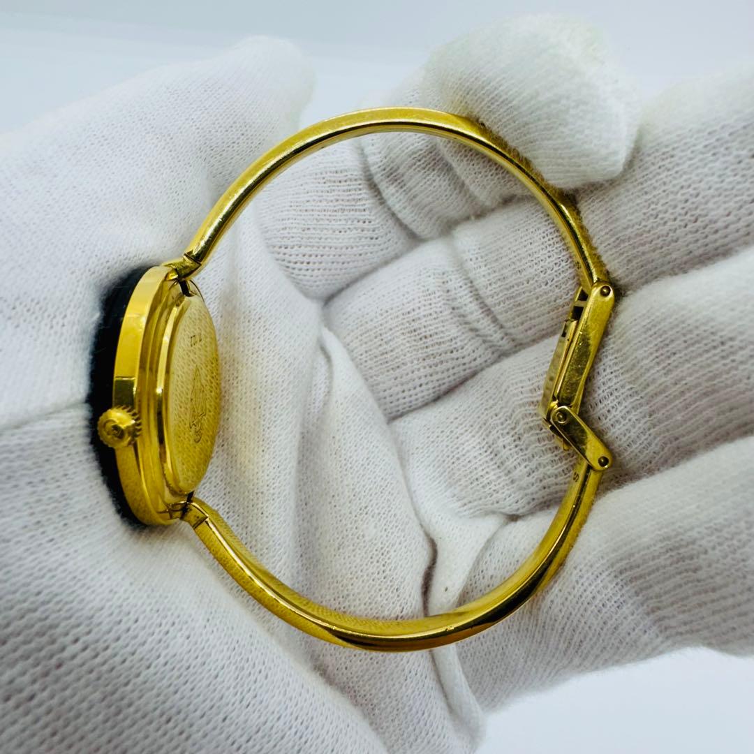 ✨GUCCI✨グッチ✨チェンジベゼル✨ホワイト文字盤✨ゴールド✨クォーツ✨腕時計