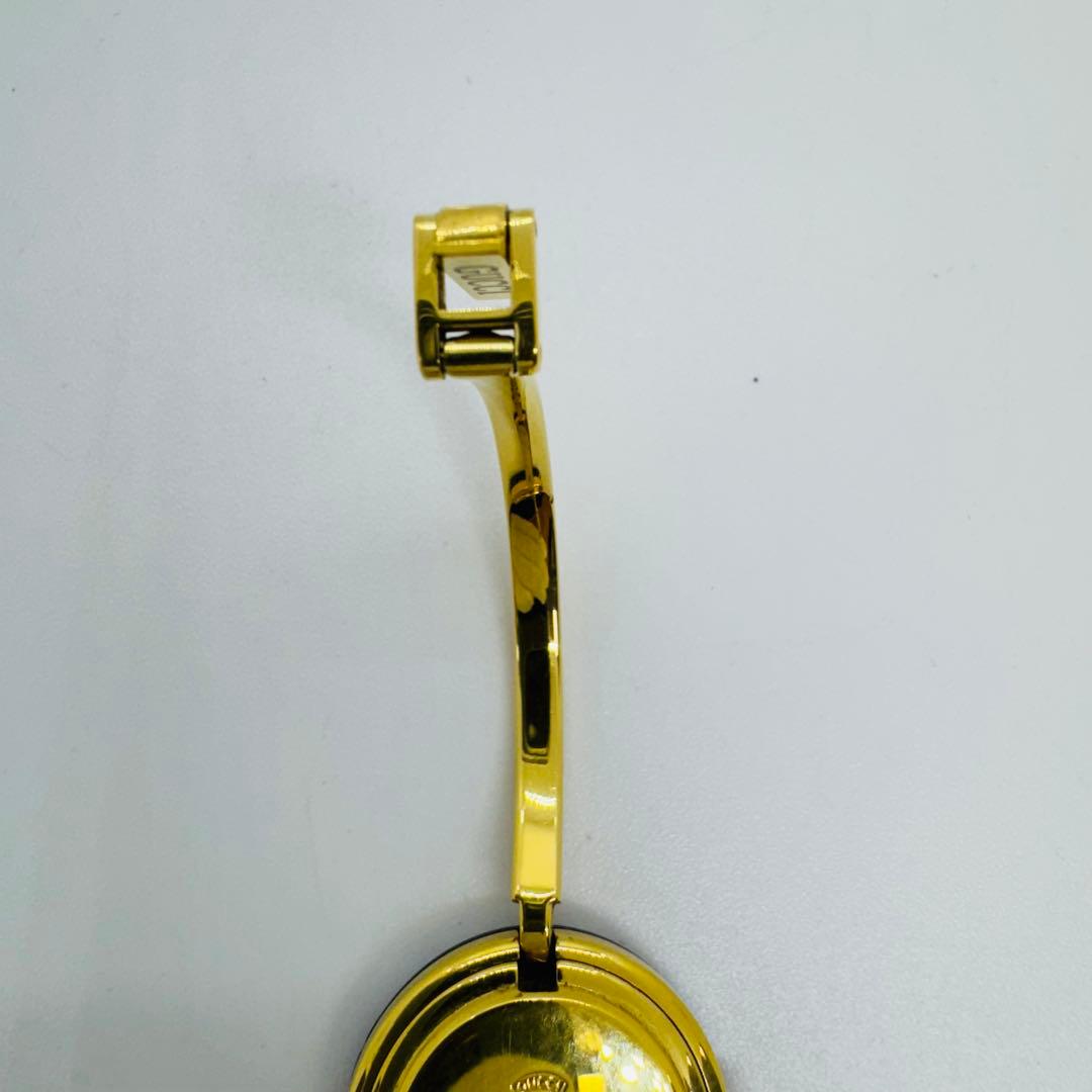 ✨GUCCI✨グッチ✨チェンジベゼル✨ホワイト文字盤✨ゴールド✨クォーツ✨腕時計