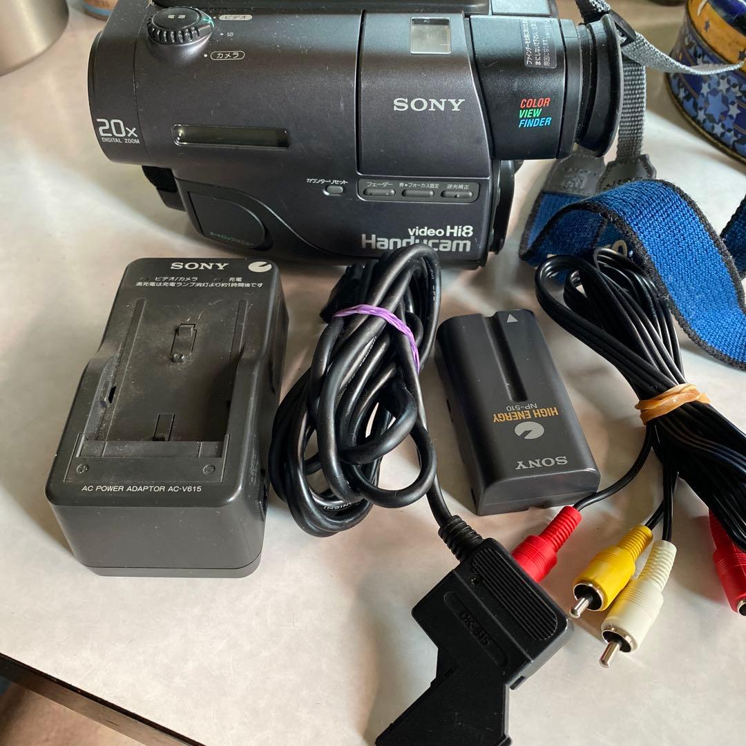 SONY VideoHi8 Handycam CCD-TR11 ⑨