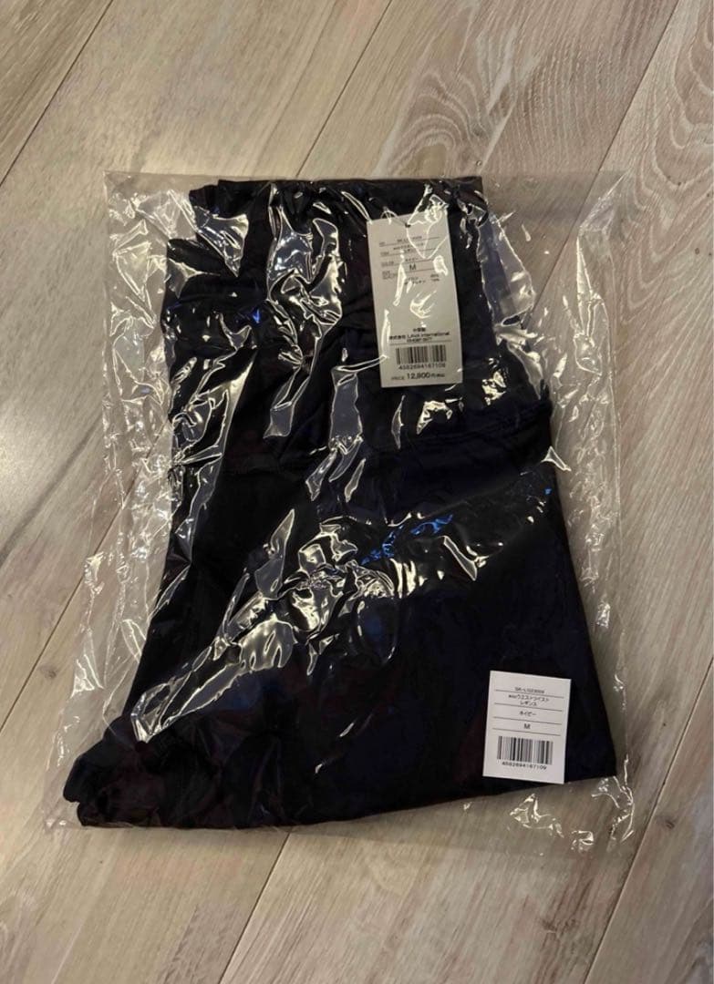 新品未開封 ネイビー ヨガウェア Mサイズ