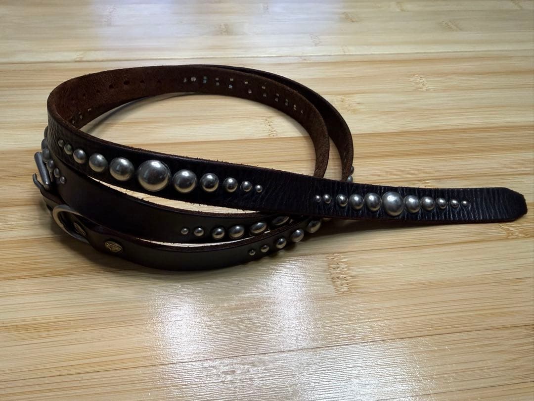 ⭐️美品⭐️HTC⭐️ナローベルト⭐️ブラック(茶芯)レザー⭐️ニッケルスタッズ⭐️34