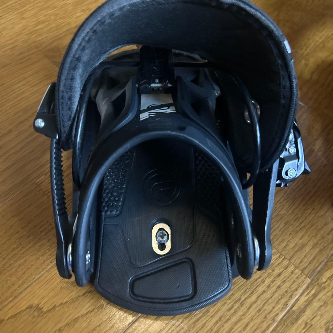 FLOW フロウ　スノーボード ビンディング バインディング