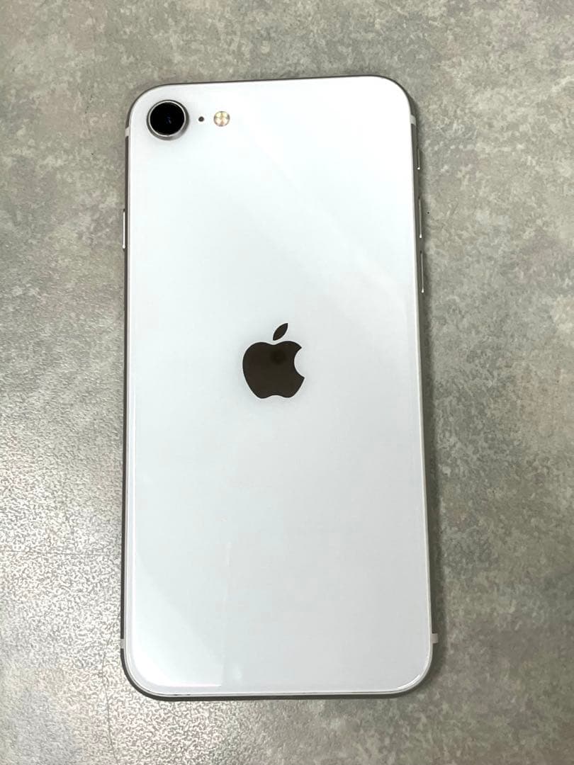 iPhone SE (第3世代) ホワイト 64GB