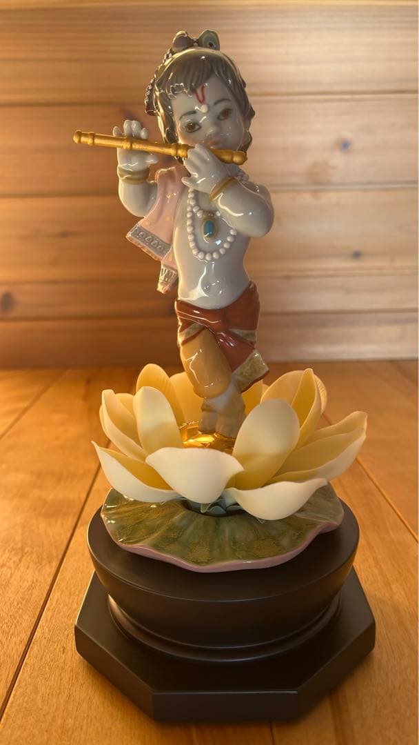 LIADRO バルゴパル　クリシュナ　新品